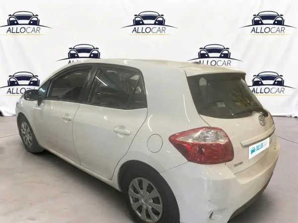 TOYOTA AURIS Active 2012