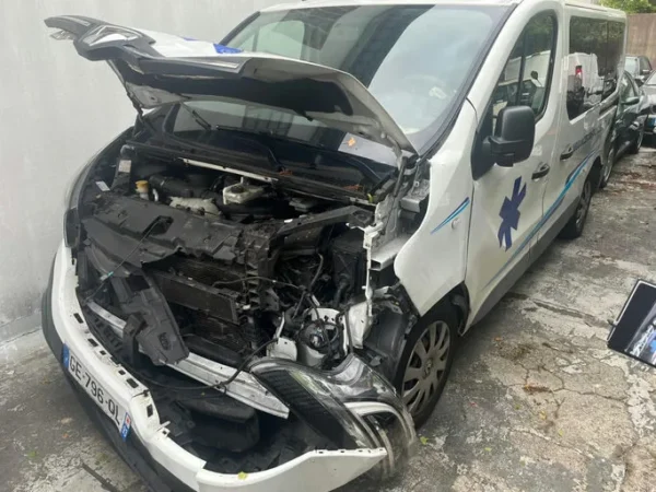 RENAULT TRAFIC FOURGON CONFORT 2022