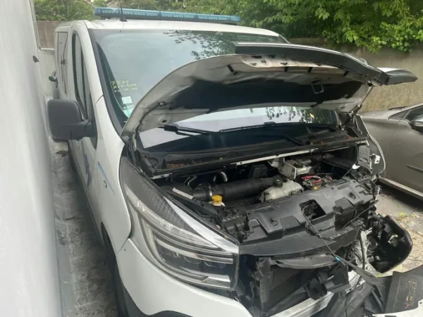 RENAULT TRAFIC FOURGON CONFORT 2022