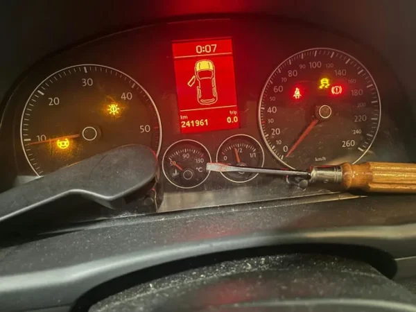 VOLKSWAGEN TOURAN Confortline 2007