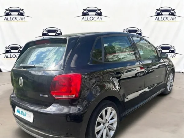 VOLKSWAGEN POLO 2011