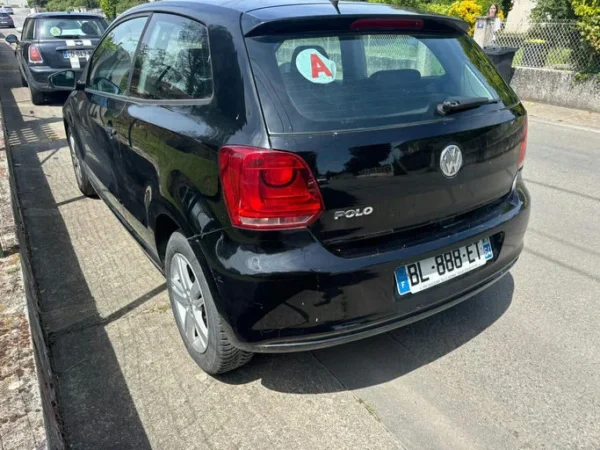 VOLKSWAGEN POLO Trendline 2011