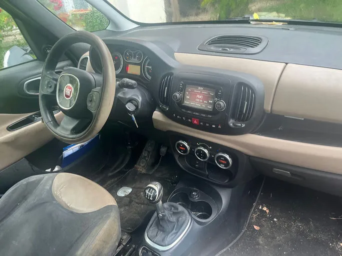 FIAT 500L Lounge 2014 – Image 11