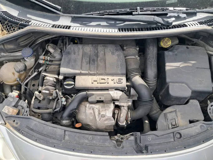 PEUGEOT 207 SW Premium 2009 – Image 7