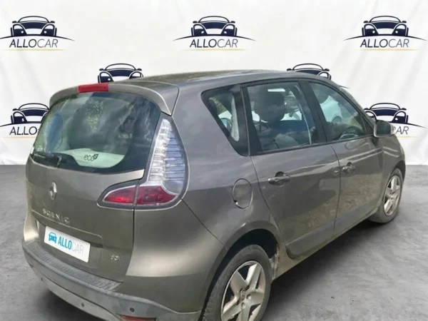 RENAULT SCENIC III Authentique 2013