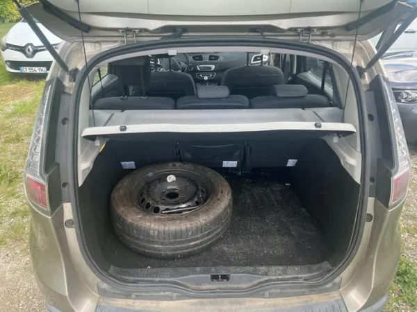 RENAULT SCENIC III Authentique 2013