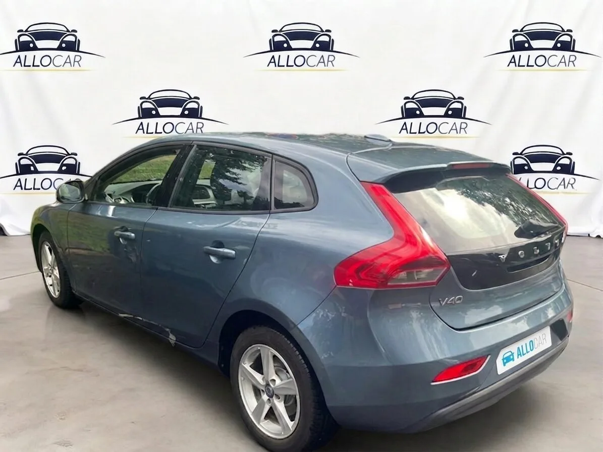 VOLVO V40 Kinetic 2014 – Image 4