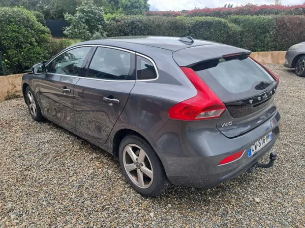 VOLVO V40 BUSINESS Momentum Business Powershift A 2013