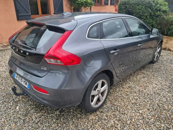 VOLVO V40 BUSINESS Momentum Business Powershift A 2013