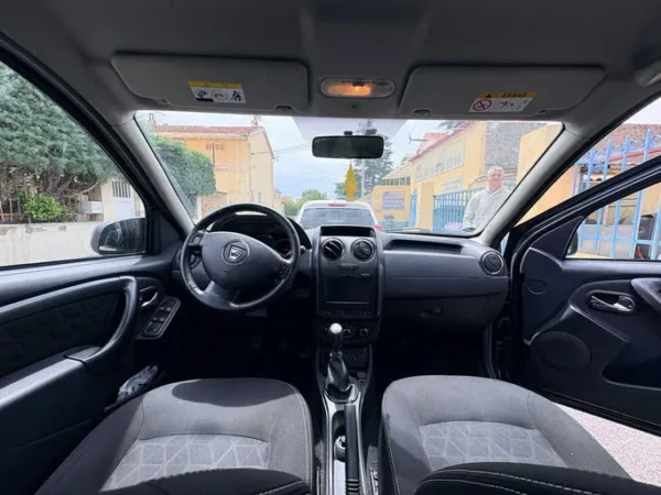 DACIA DUSTER Lauréate 2015