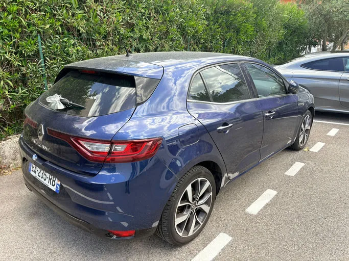 RENAULT MEGANE IV BERLINE Intens 2016 – Image 11