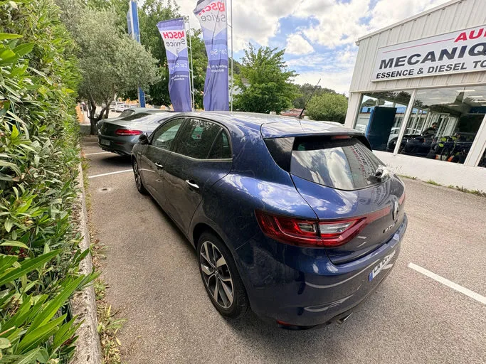 RENAULT MEGANE IV BERLINE Intens 2016 – Image 4