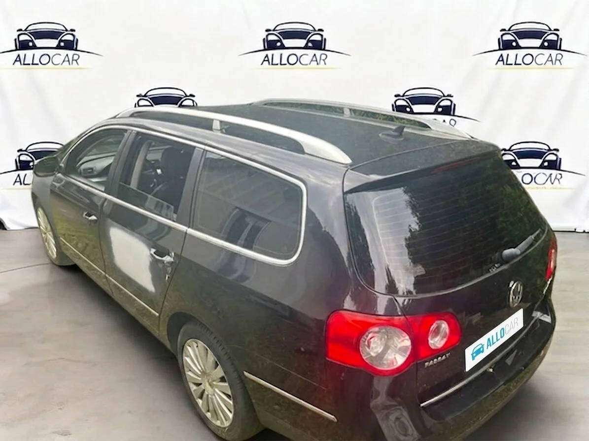 VOLKSWAGEN PASSAT SW Carat Edition Individual DSG 2009 – Image 2