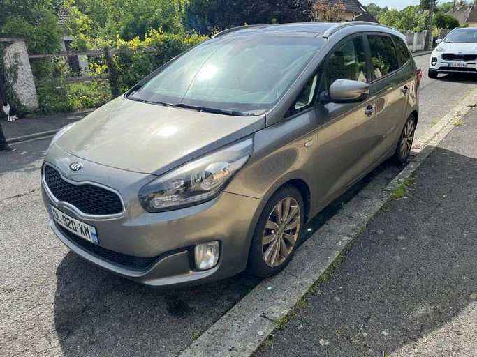 KIA CARENS Active 2014 – Image 4