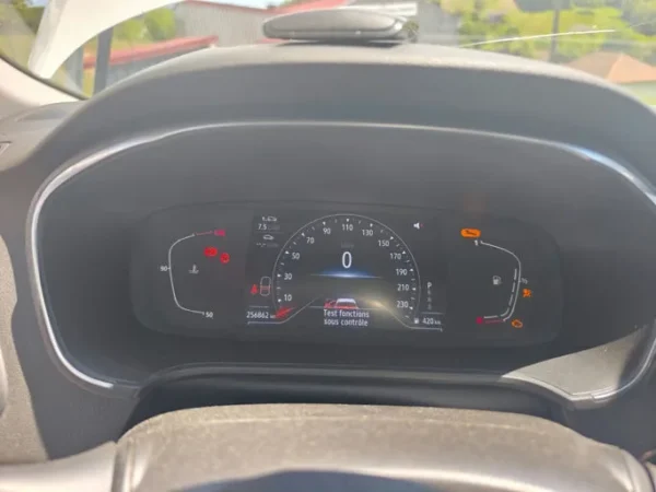 RENAULT MEGANE IV ESTATE BUSINESS Business 2021