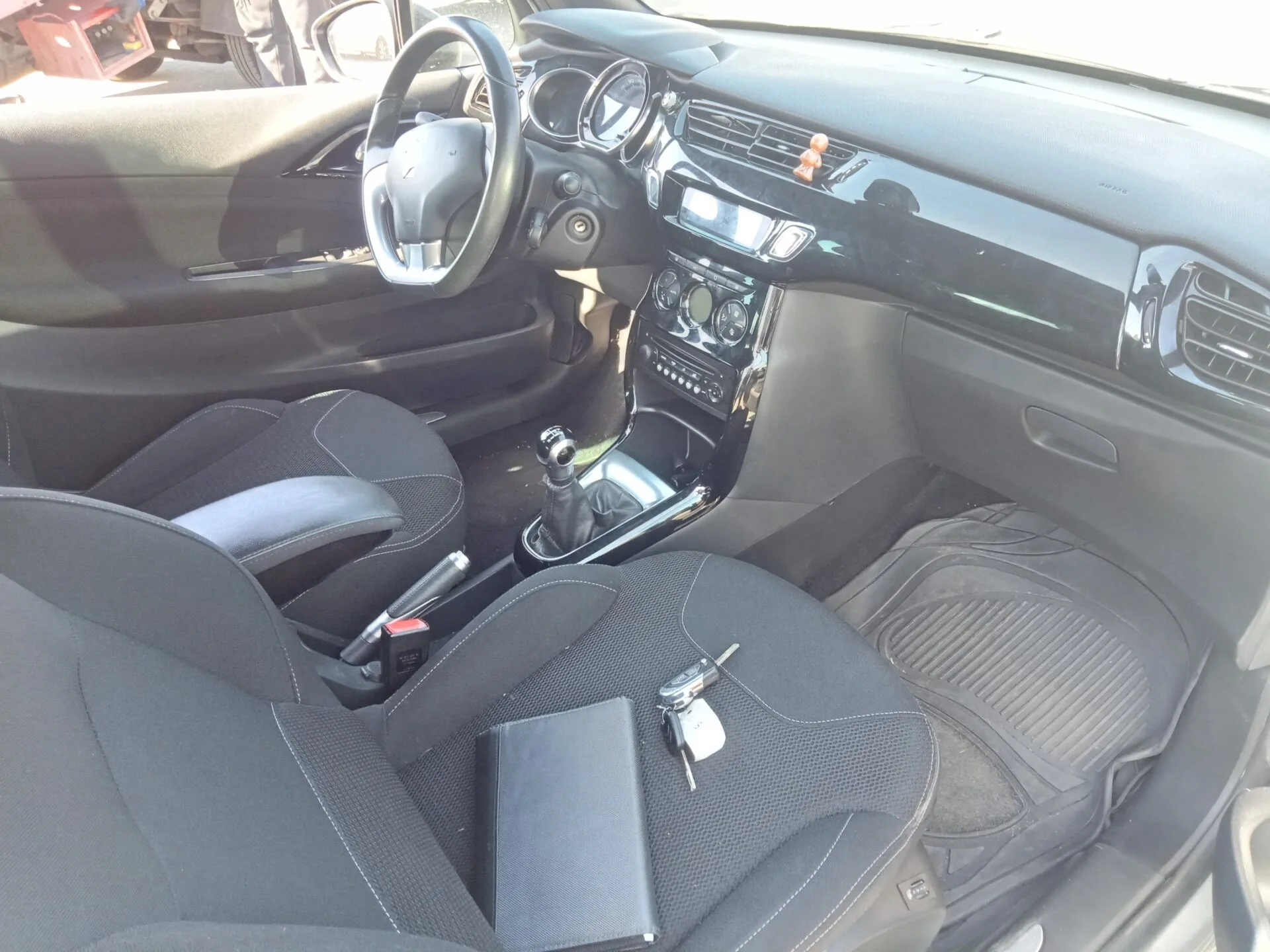 CITROEN DS3 Be Chic 2014 – Image 5