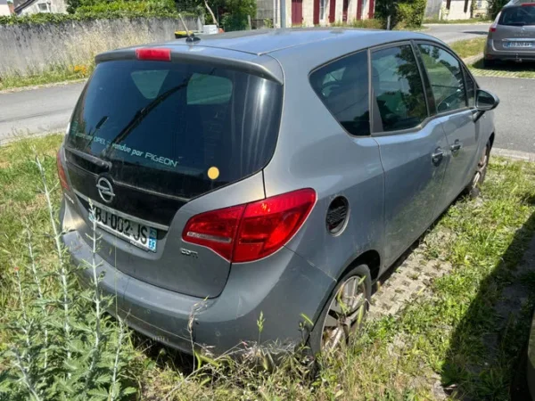 OPEL MERIVA Cosmo 2011
