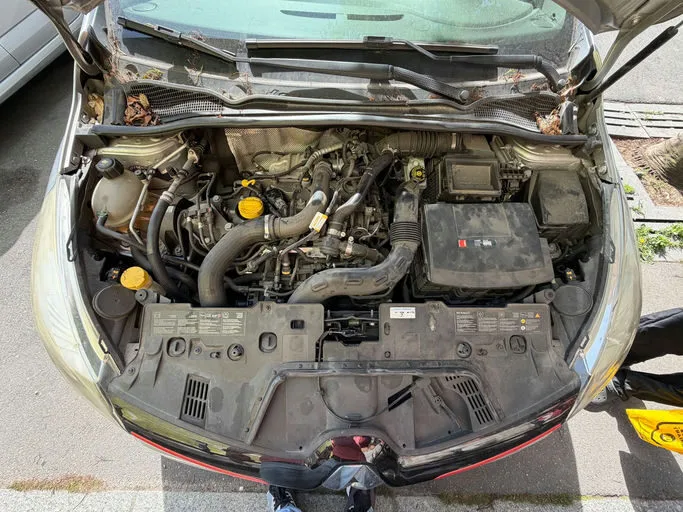 RENAULT CLIO IV Dynamique 2013 – Image 11