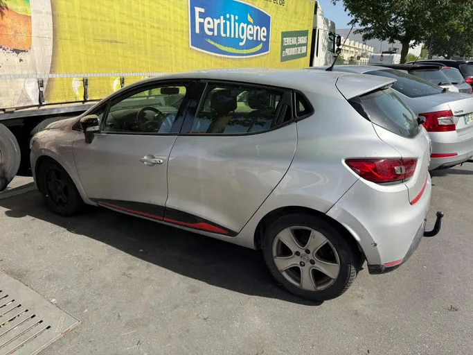 RENAULT CLIO IV Dynamique 2013 – Image 3