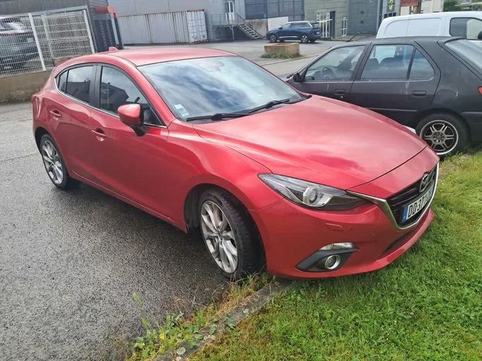 MAZDA MAZDA3 Dynamique 2014 – Image 4