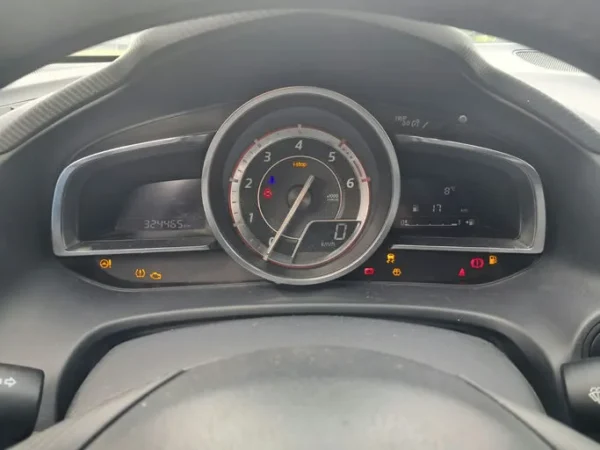 MAZDA MAZDA3 Dynamique 2014
