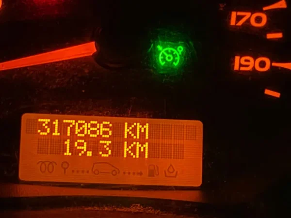 RENAULT CLIO III Alizé 2012