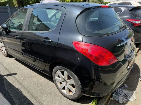 PEUGEOT 308 Allure 2012
