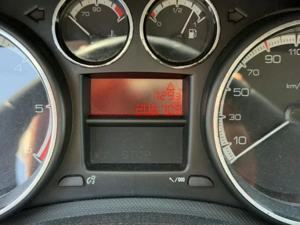 PEUGEOT 308 Allure 2012