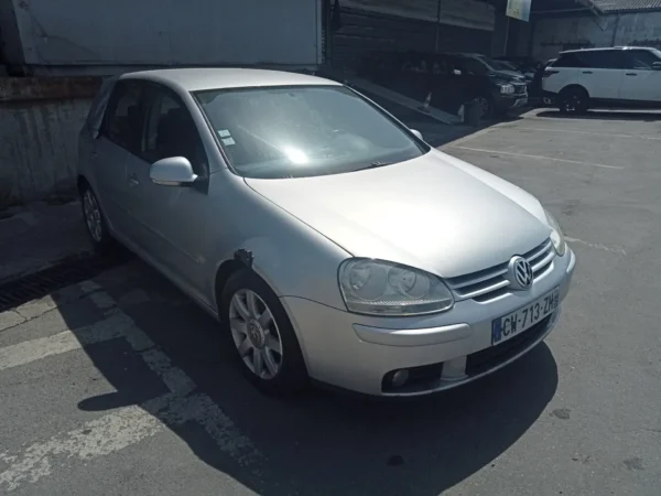 VOLKSWAGEN GOLF Carat DSG 2004