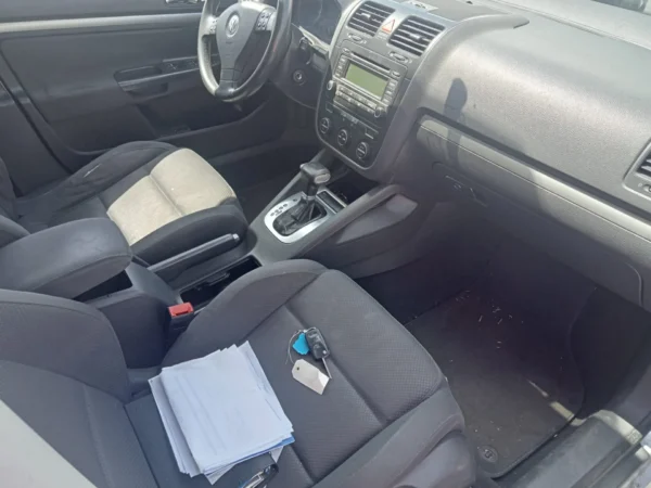 VOLKSWAGEN GOLF Carat DSG 2004