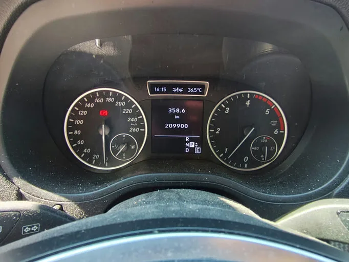 MERCEDES CLASSE B Classic 7-G DCT A 2012 – Image 6
