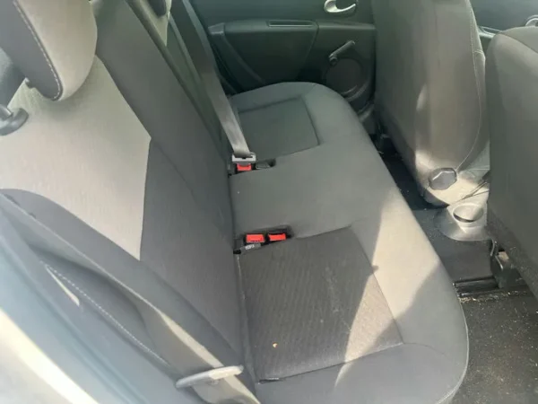 RENAULT CLIO III Expression Clim 2010