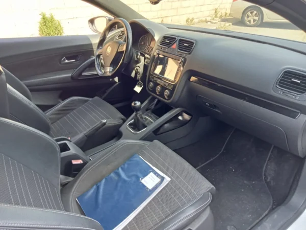 VOLKSWAGEN SCIROCCO Carat 2008