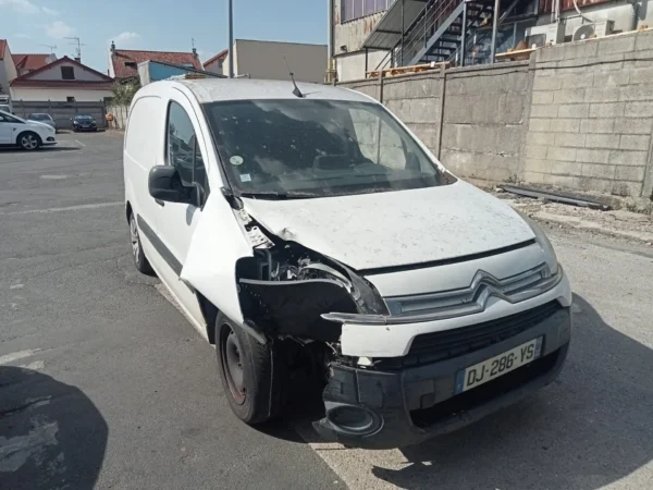 CITROEN BERLINGO FOURGON BUSINESS ETG6 2014