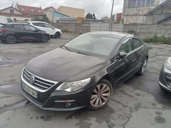 VOLKSWAGEN PASSAT CC 4Motion 2011
