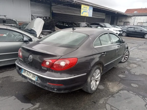 VOLKSWAGEN PASSAT CC 4Motion 2011