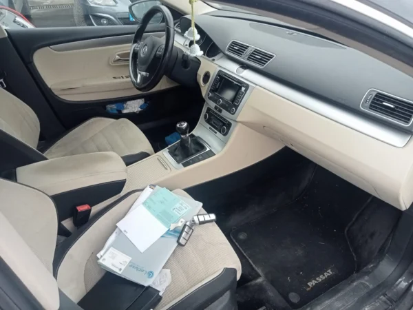 VOLKSWAGEN PASSAT CC 4Motion 2011