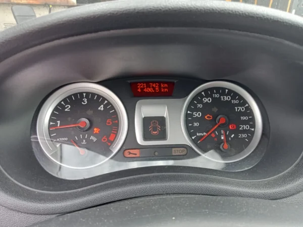 RENAULT CLIO III Expression 2010