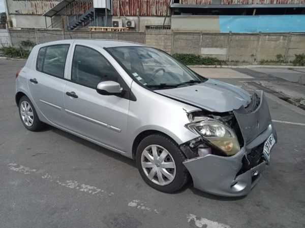 RENAULT CLIO III Expression 2010
