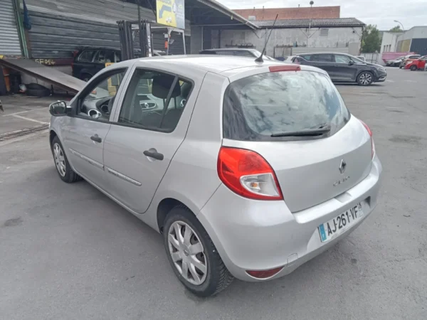 RENAULT CLIO III Expression 2010