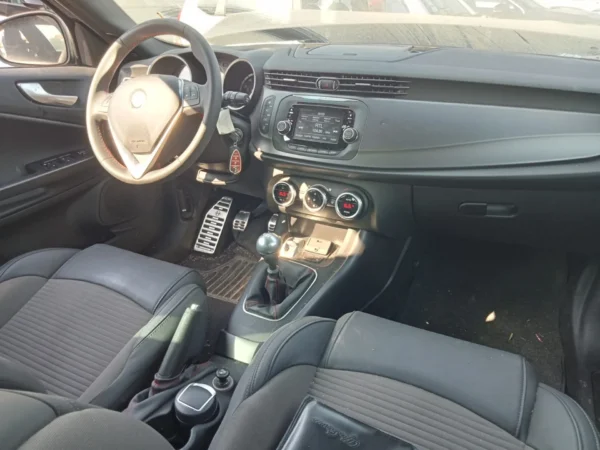 ALFA ROMEO GIULIETTA Veloce 2014