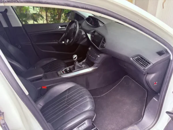 PEUGEOT 308 Féline 2014