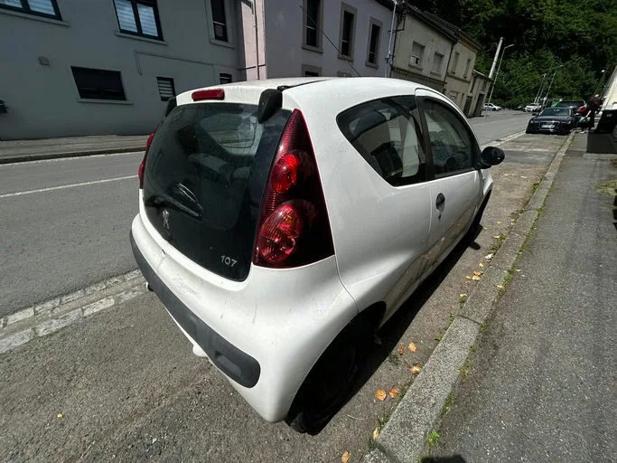 PEUGEOT 107 Active 2014 – Image 5