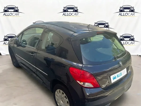 PEUGEOT 207 Série 64 2011