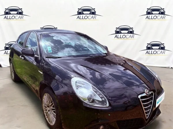 ALFA ROMEO GIULIETTA Distinctive 2011