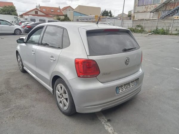 VOLKSWAGEN POLO Style 2011
