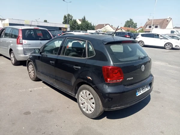 VOLKSWAGEN POLO Trendline 2011