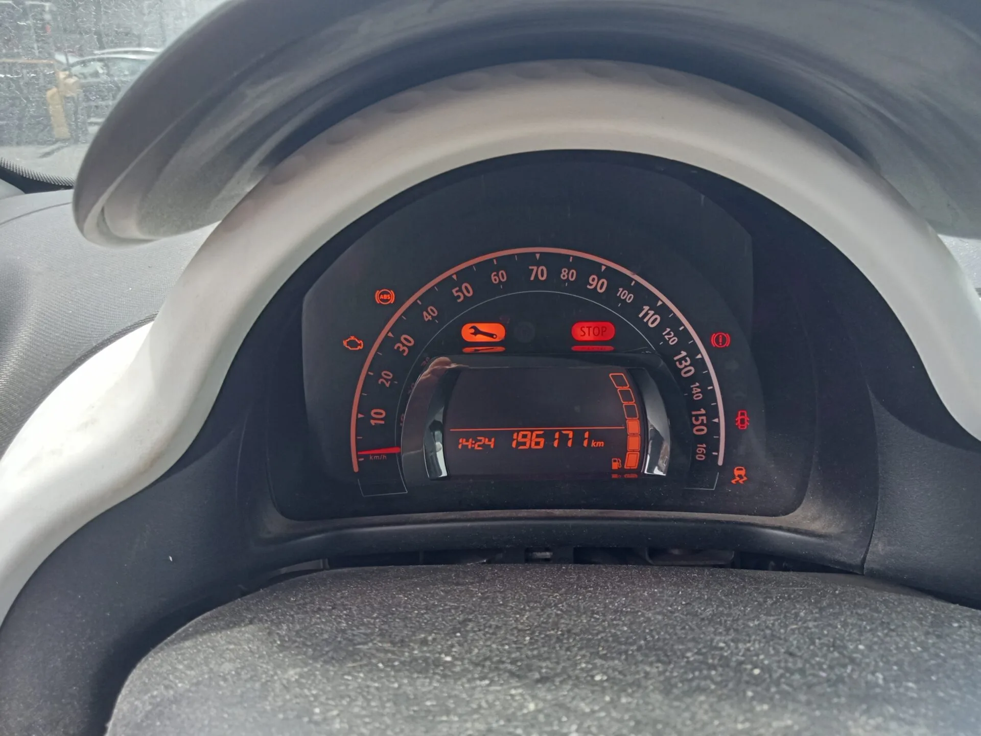 RENAULT TWINGO III Zen 2015 – Image 6