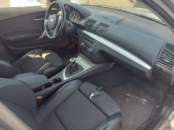 BMW SERIE 1 E87 LCI Confort 2010