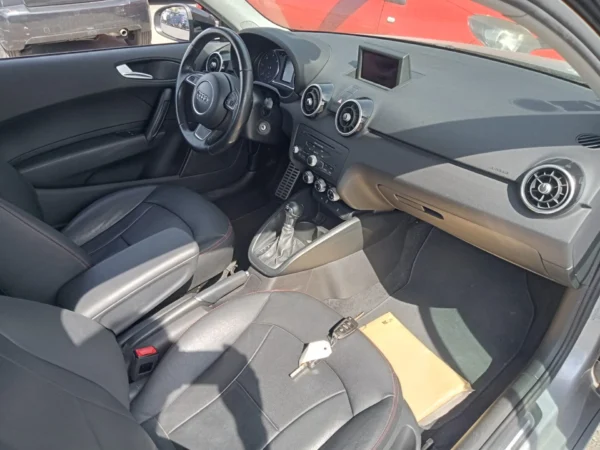 AUDI A1 S line S tronic 2014